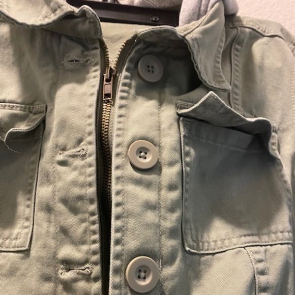 Green Jacket - Picture 2 of 3